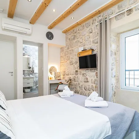 Seventyseven 77 Seventyseven *