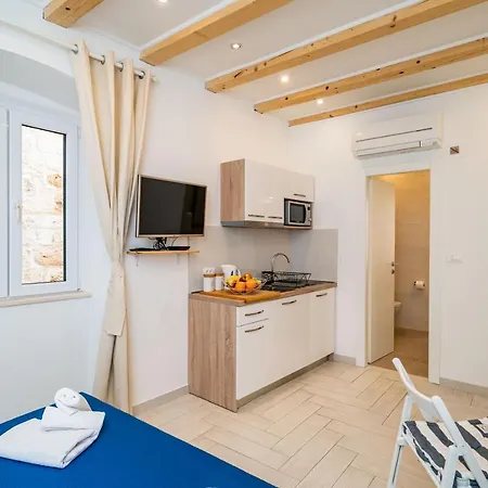 Seventyseven 77 Seventyseven